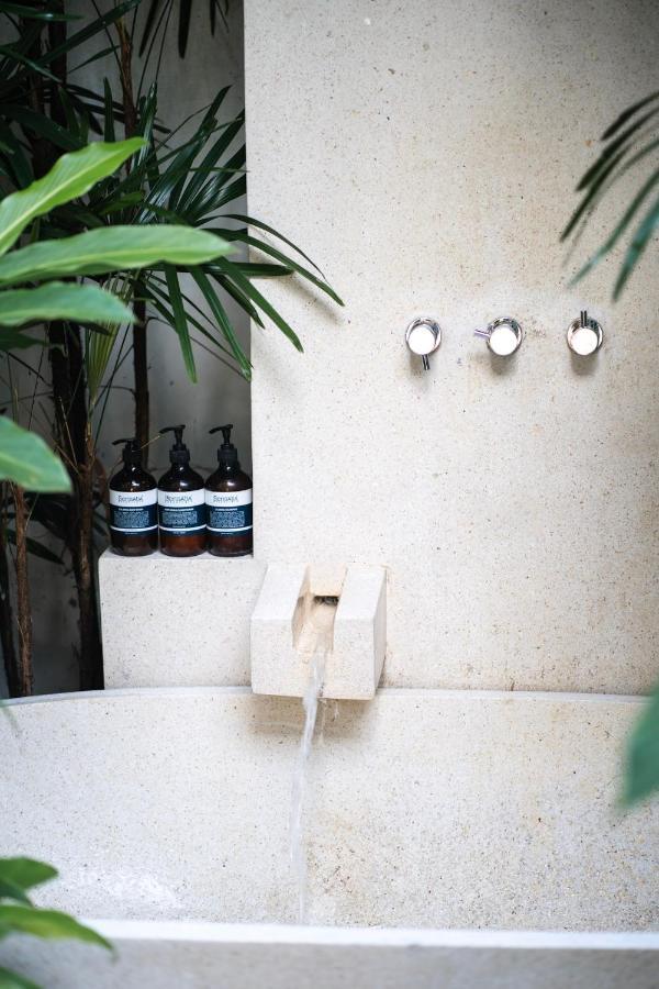 Villa Crescent Moon Ubud Exterior foto